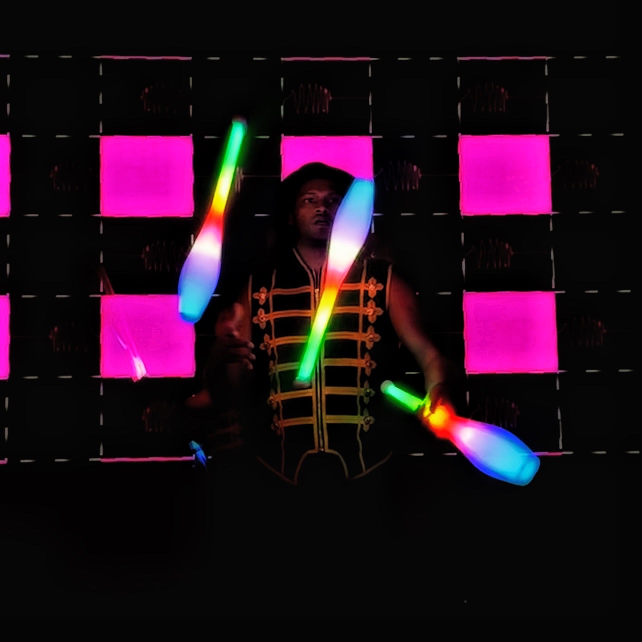 4)Led Juggler